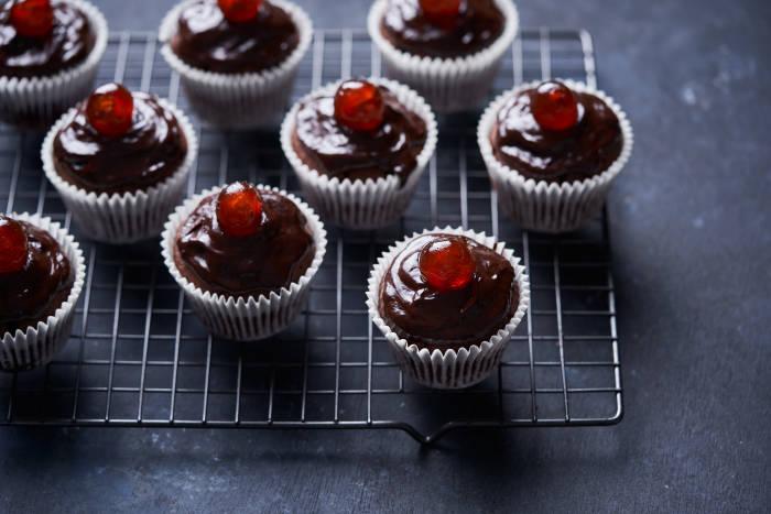 Low Calorie Chocolate Cherry Cupcake-Muffins