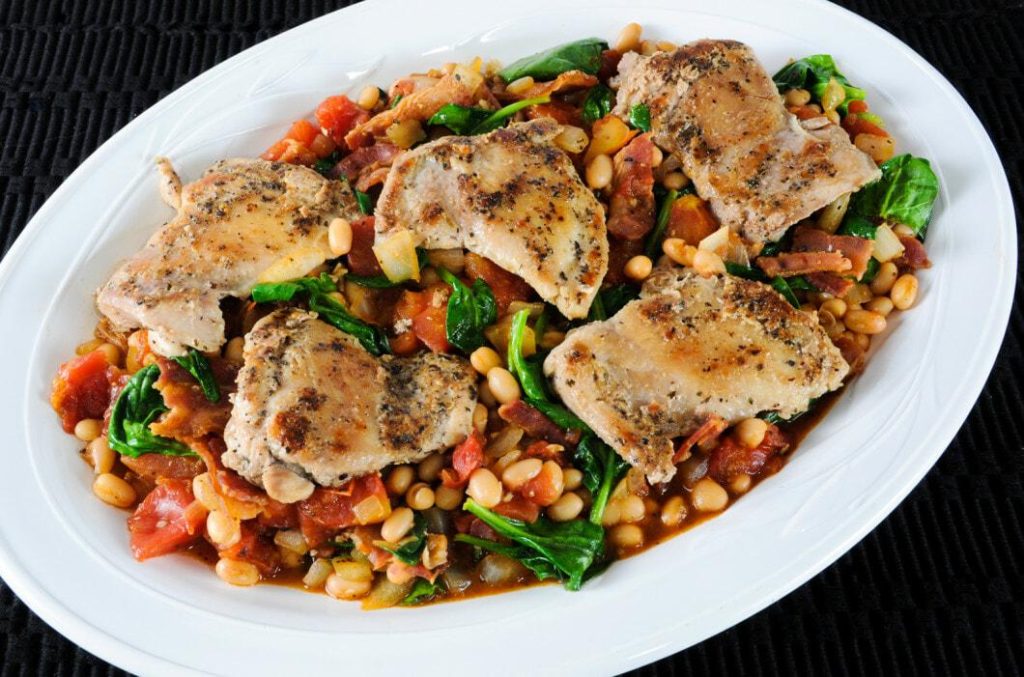 Tuscan Chicken and White Beans Recipe: A Flavorful Italian Delight