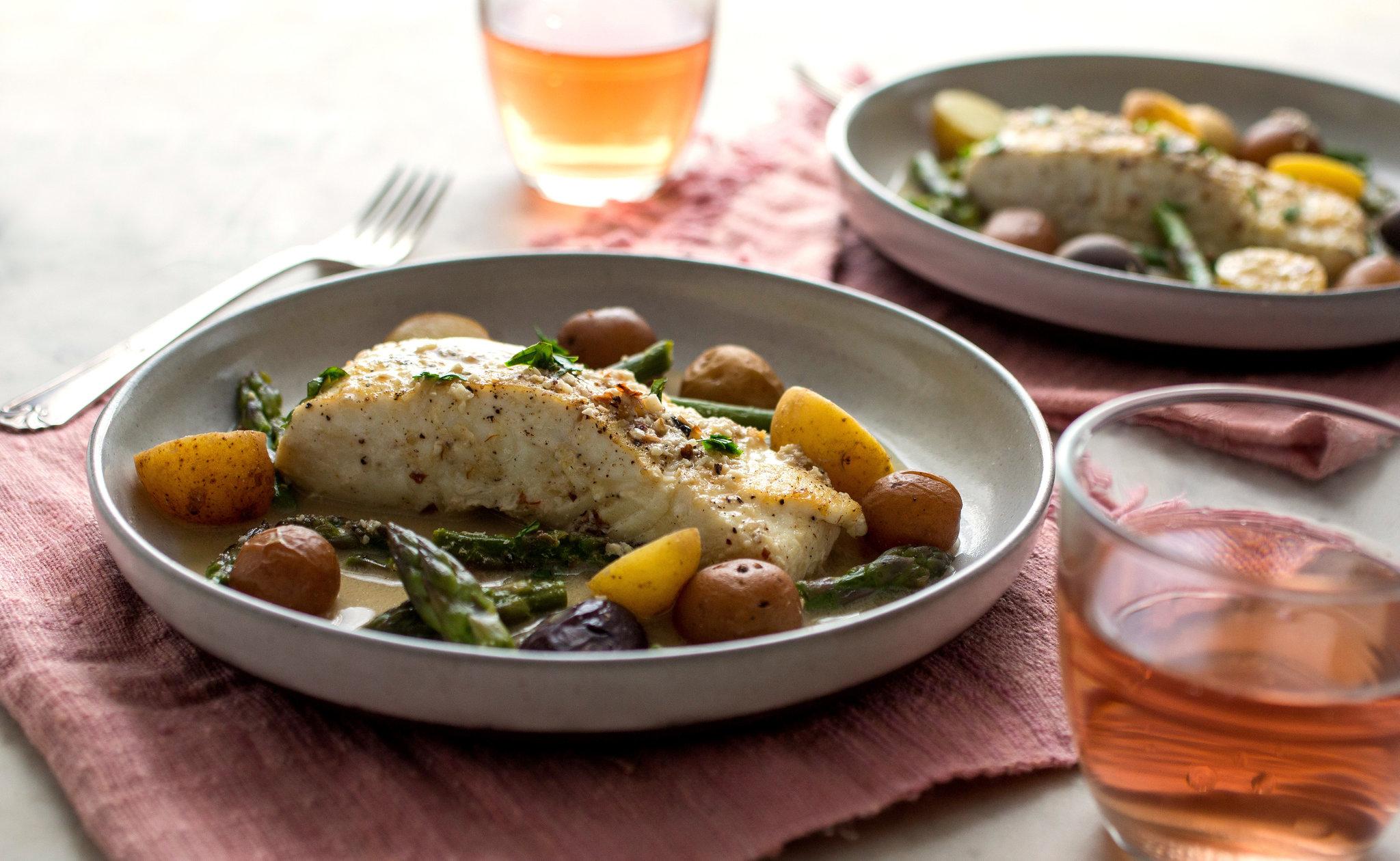 Halibut with New Potatoes and Green Beans