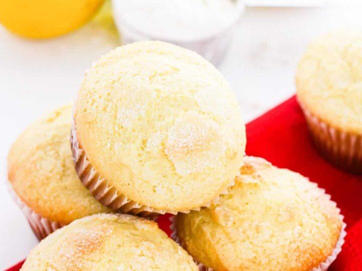 Low Calorie Lemon-Ricotta Muffins