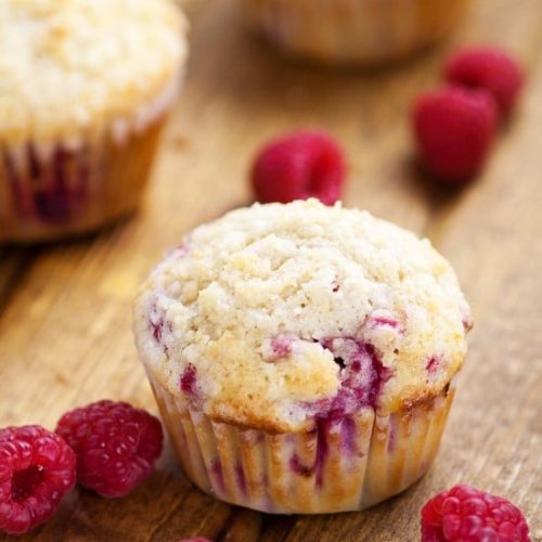 Low Fat Raspberry Streusel Muffins