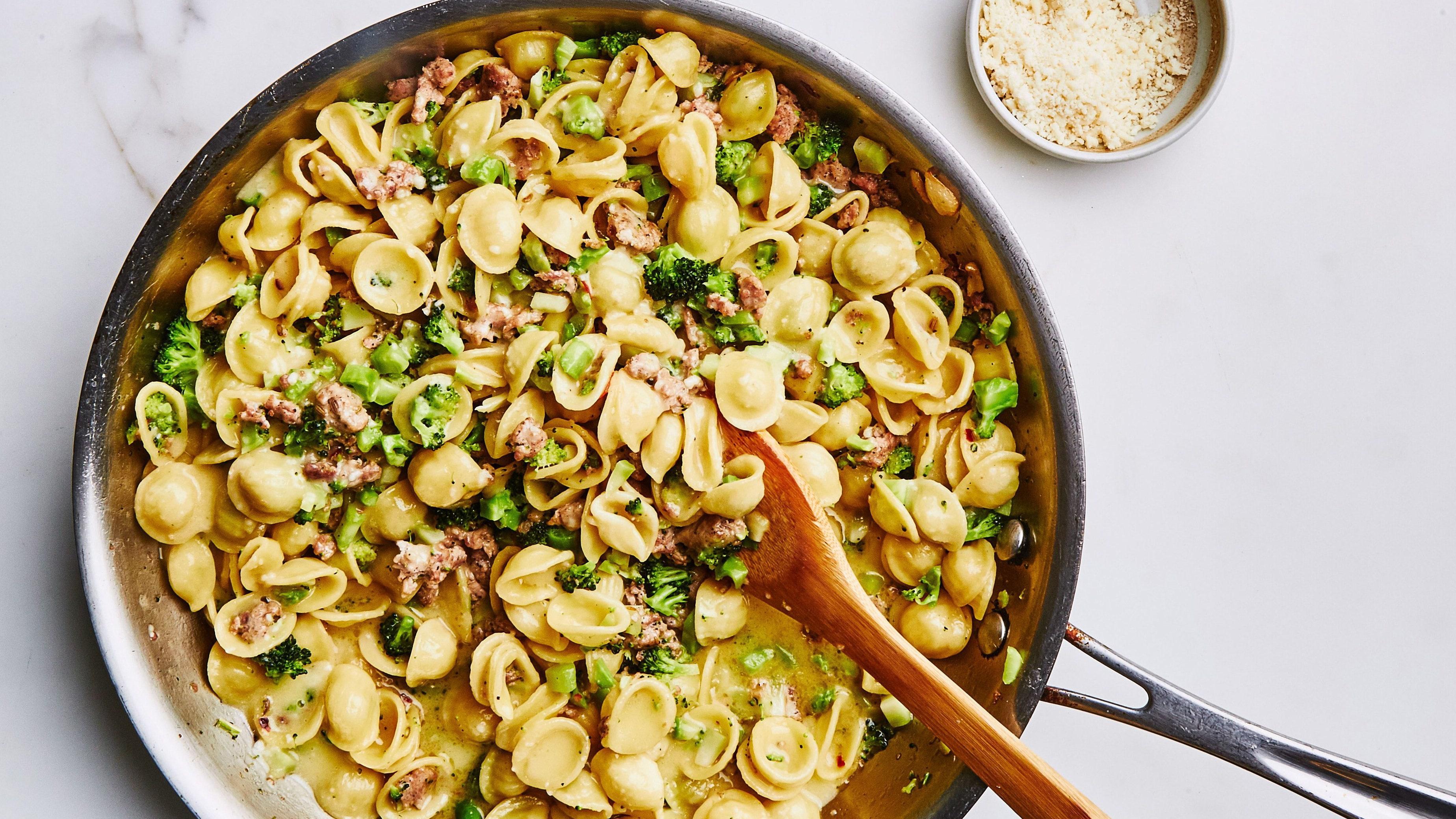 Whole Wheat Pasta with Sausage and Broccoli Rabe