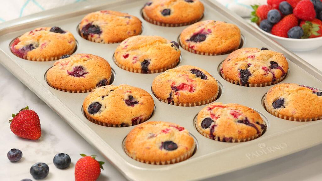 Easy-to-Make Very Berry Summer Spice Muffins for a Sweet Treat